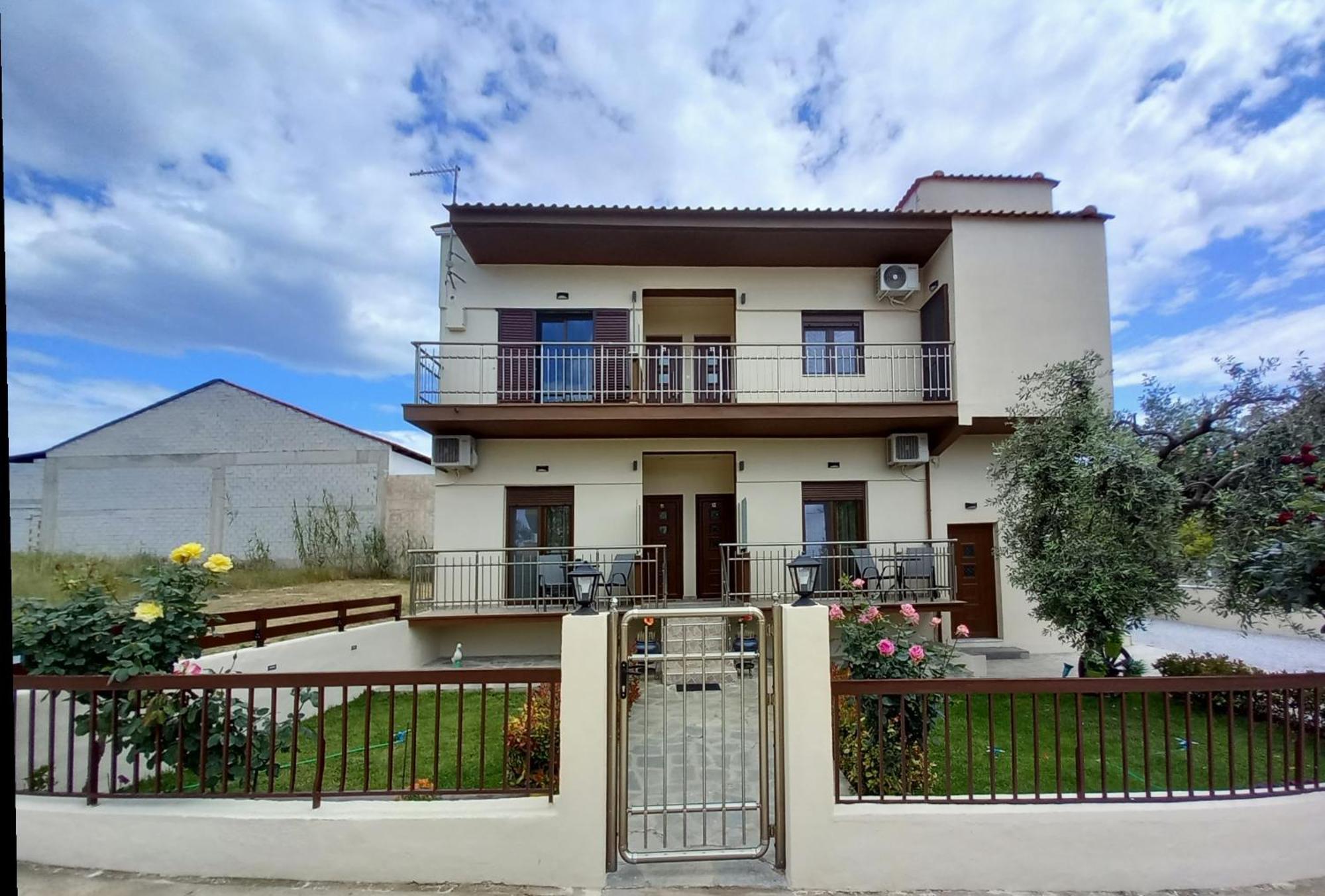 Maria Dina Apartments 1 بوتوس المظهر الخارجي الصورة