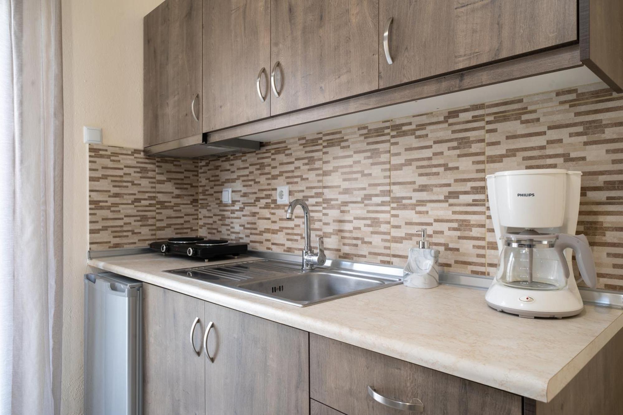 Maria Dina Apartments 1 بوتوس المظهر الخارجي الصورة