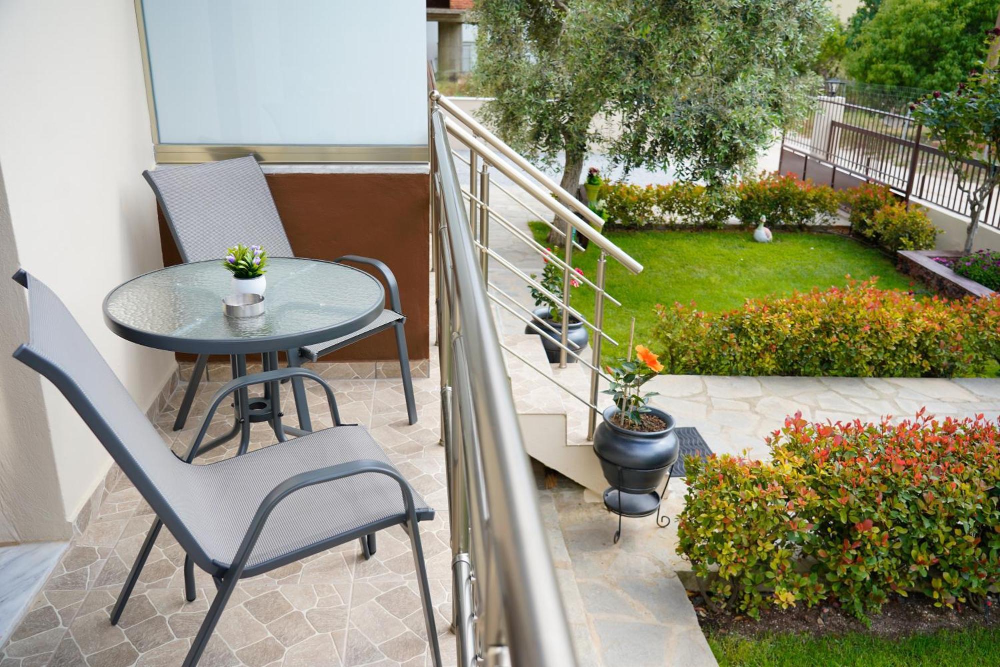 Maria Dina Apartments 1 بوتوس المظهر الخارجي الصورة